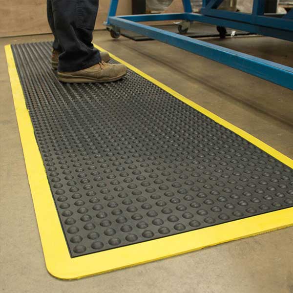 Heavy Duty Safety Floor Bubble Mat with Yellow Edges